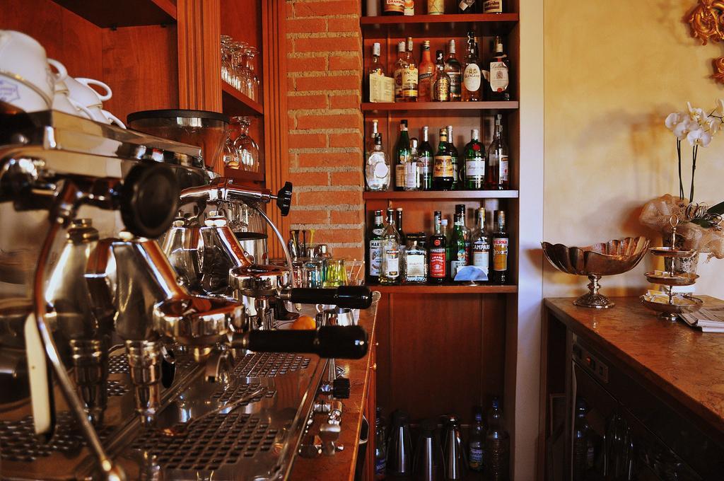 Hotel La Corte Bedizzole Bagian luar foto